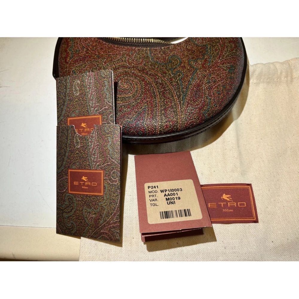 Brand new ETRO handbag, with tags and garment bag - Picture 5 of 5